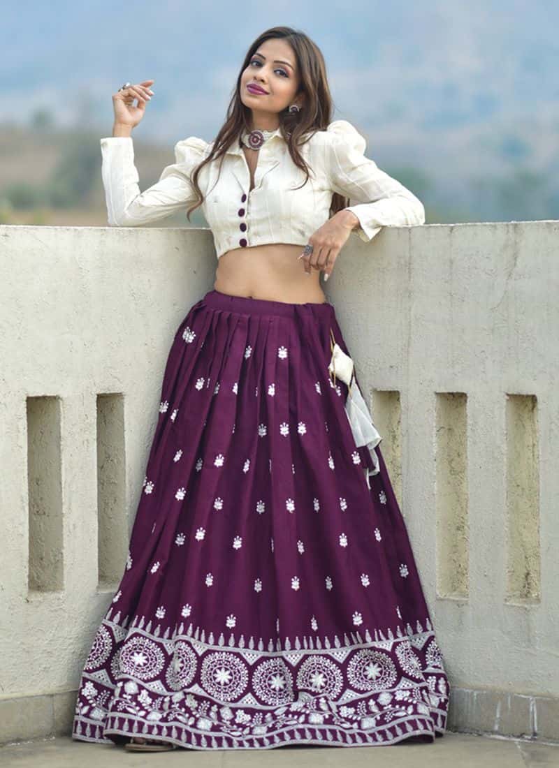 Top more than 75 traditional crop top lehenga models - POPPY