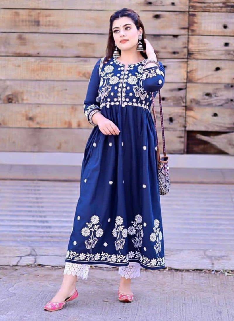 Gown : Blue georgette plain long party wear ethnic gown