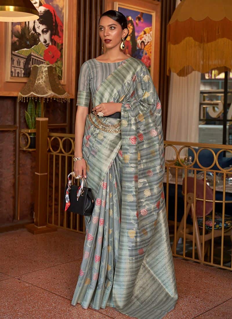formal look saree 